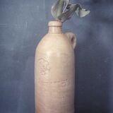Selters bottle