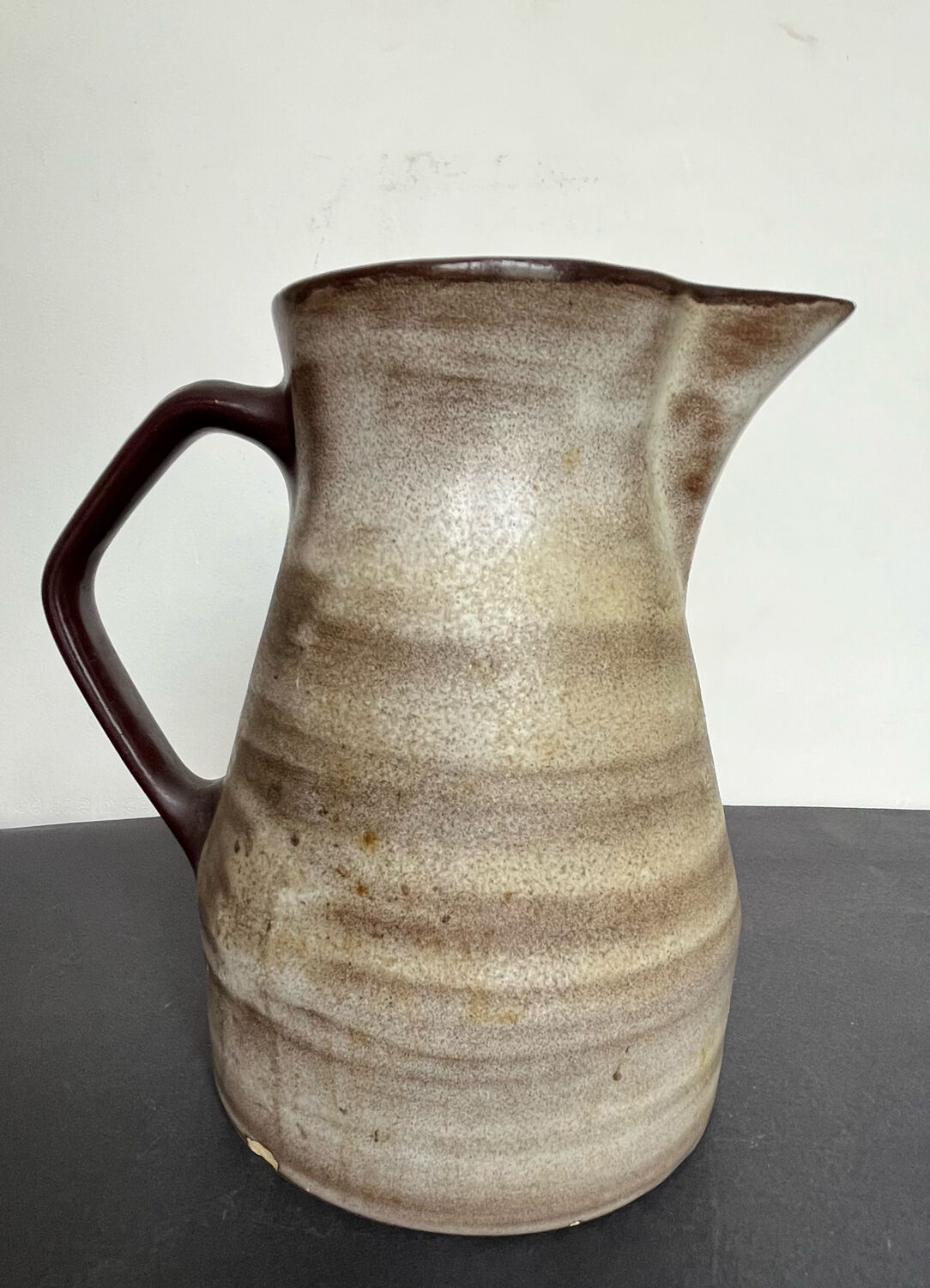 Pichet en céramique