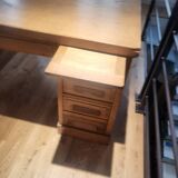 Bureau double