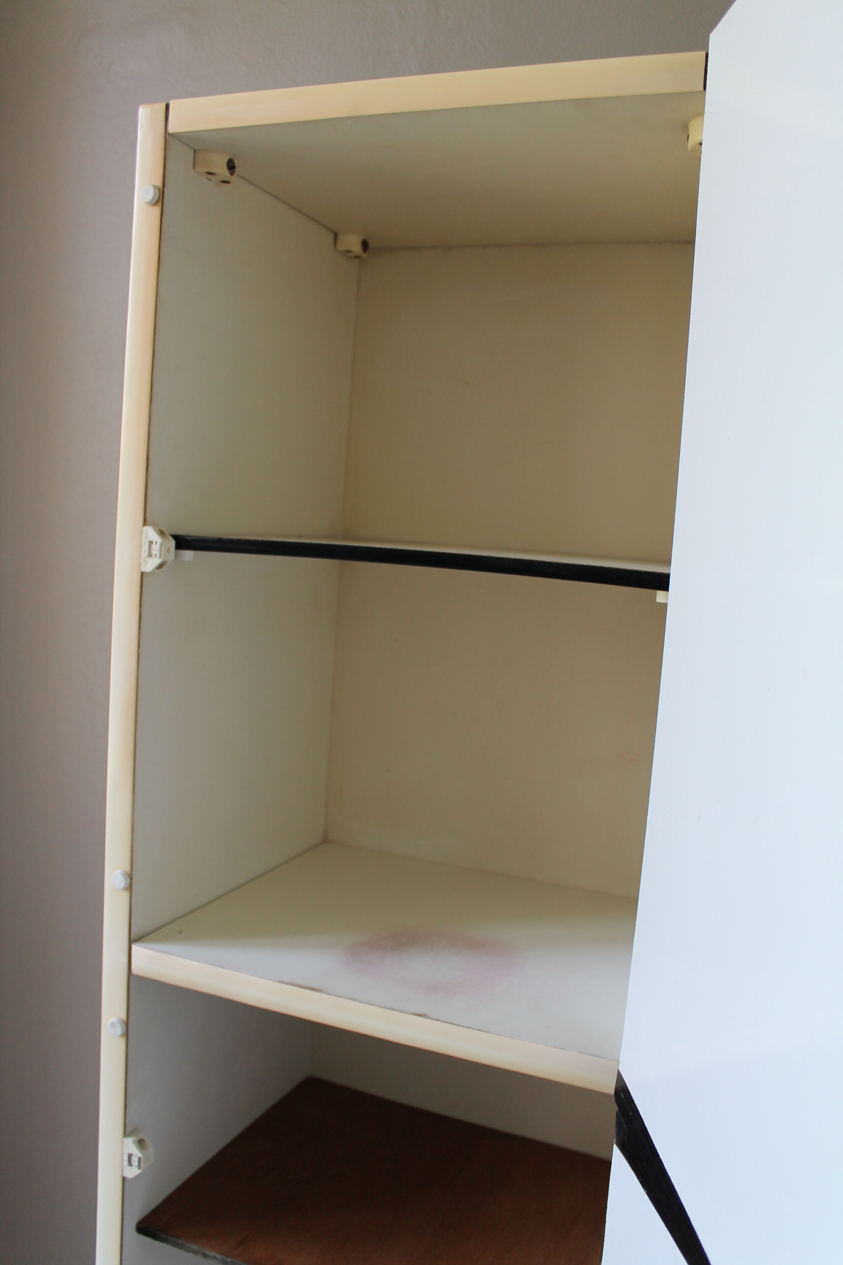 Meuble de rangement en formica vintage
