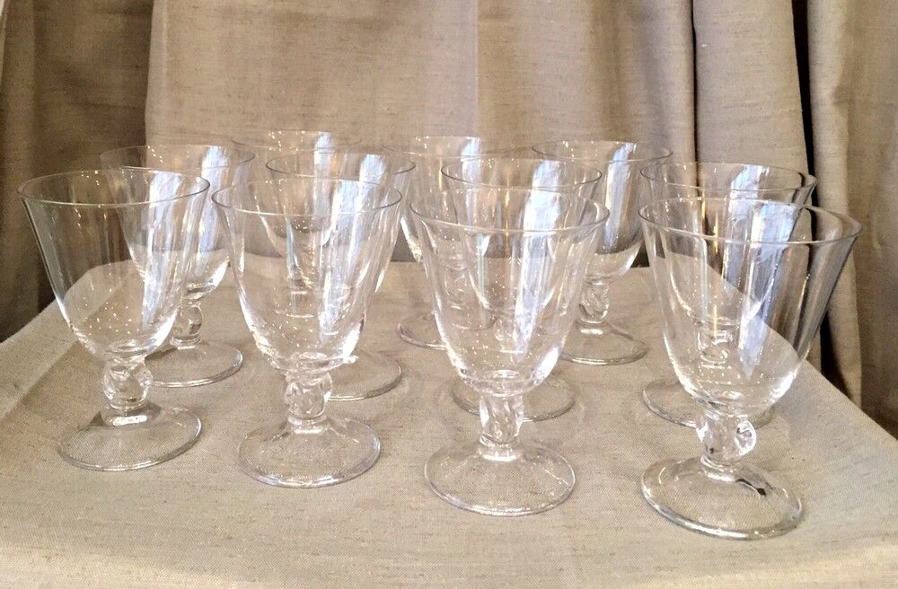 Suite of 11 glasses of white wine in crystal daum model orval