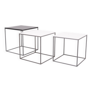 Tables gigognes modèle