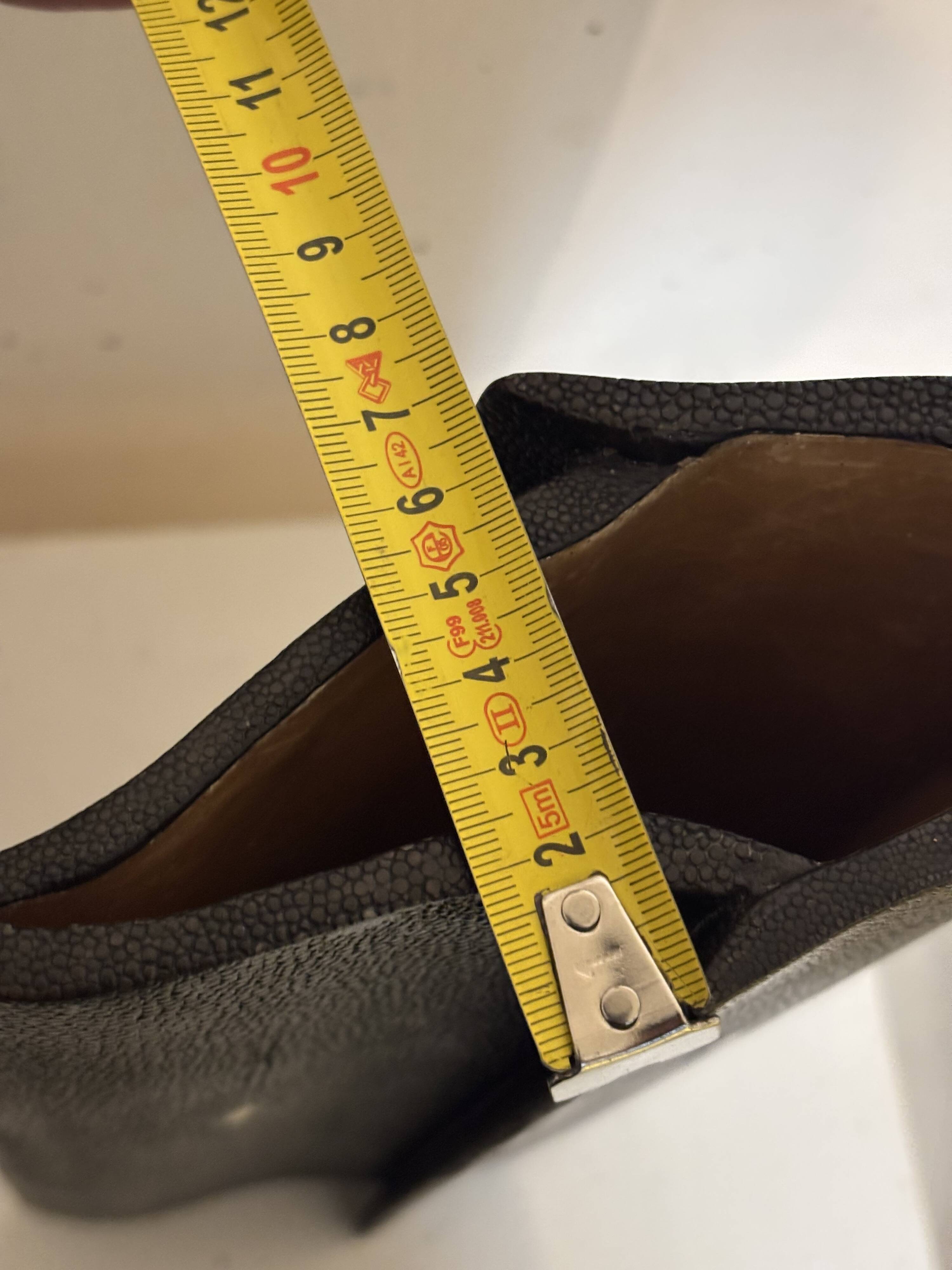 Geometric shagreen vase Ria & Yiouri Augousti, 1990