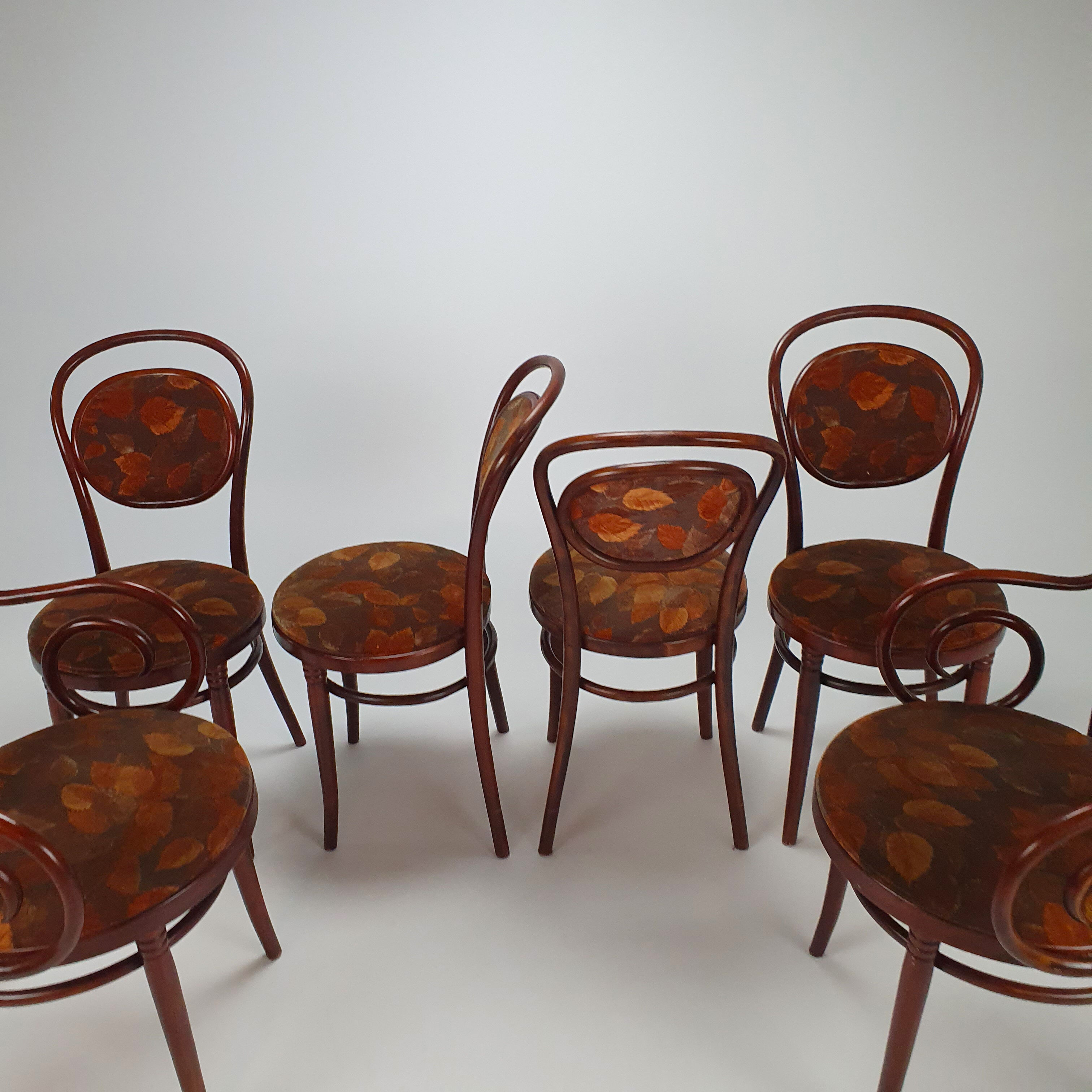 Ensemble de 6 chaises de salle à manger en bois de cerisier, années 1970