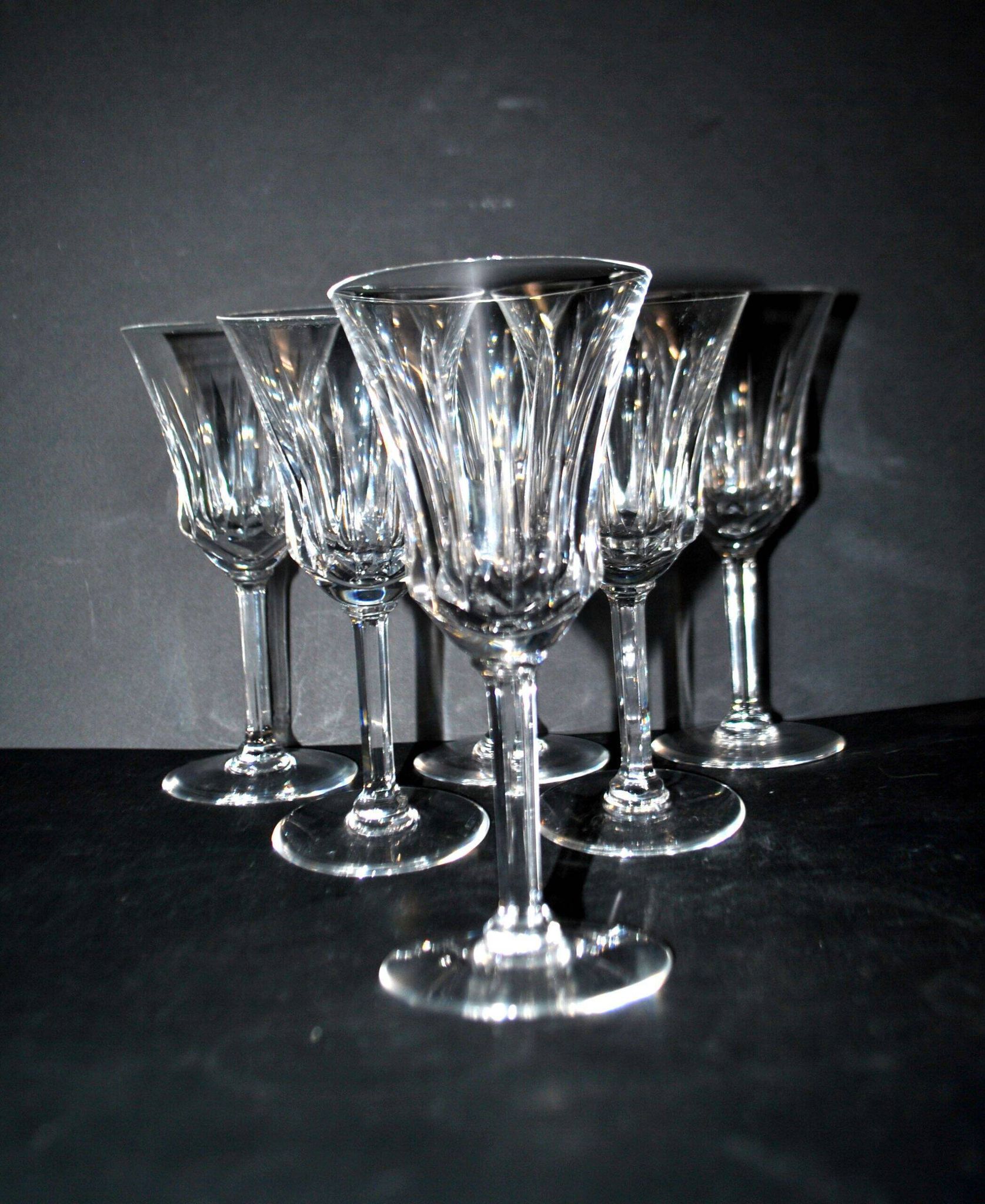 Set of 6 flared crystal wine glasses in Concorde Cerdagne style H15.2.