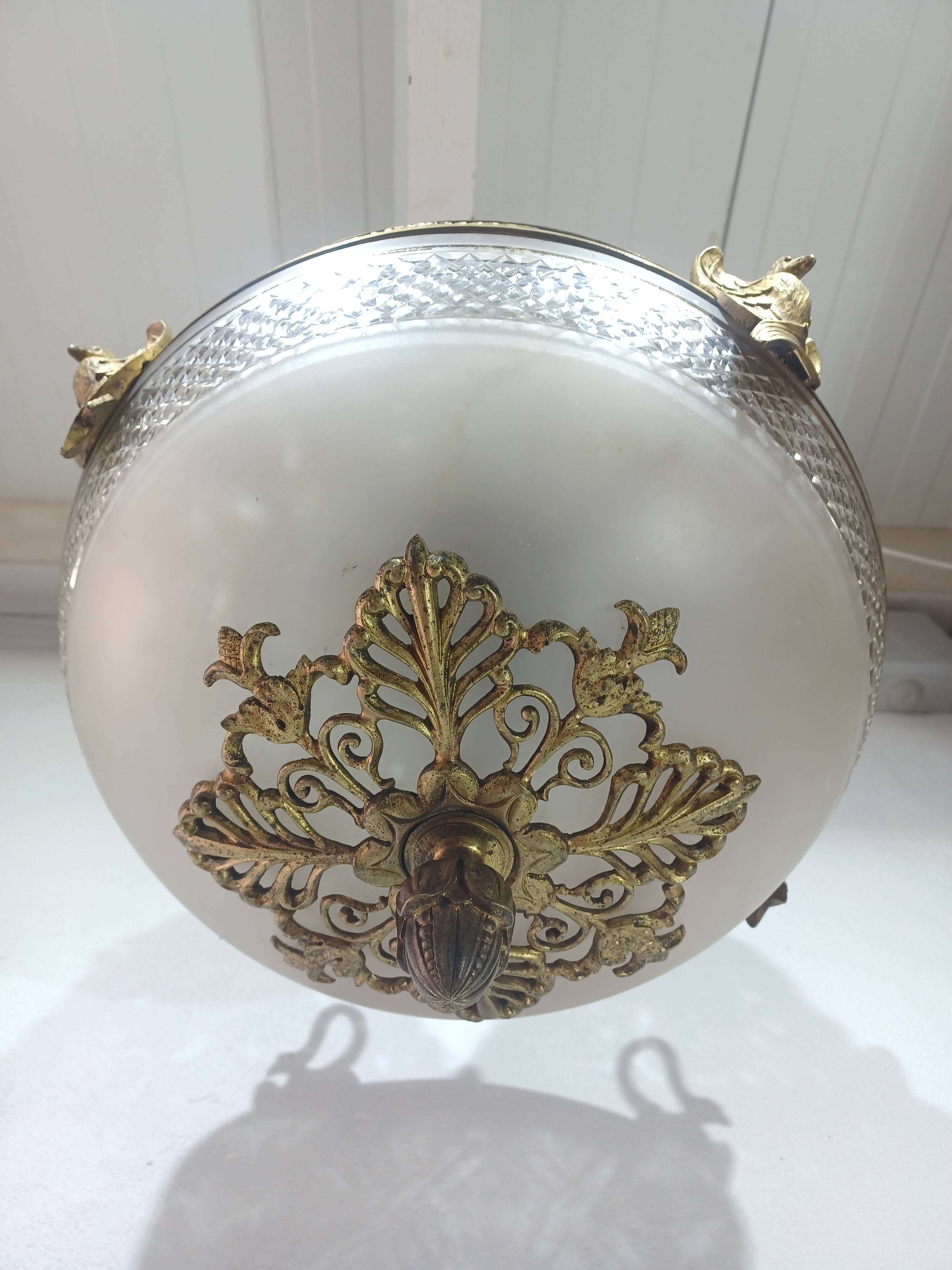 Empire chandelier in bronze and crystal