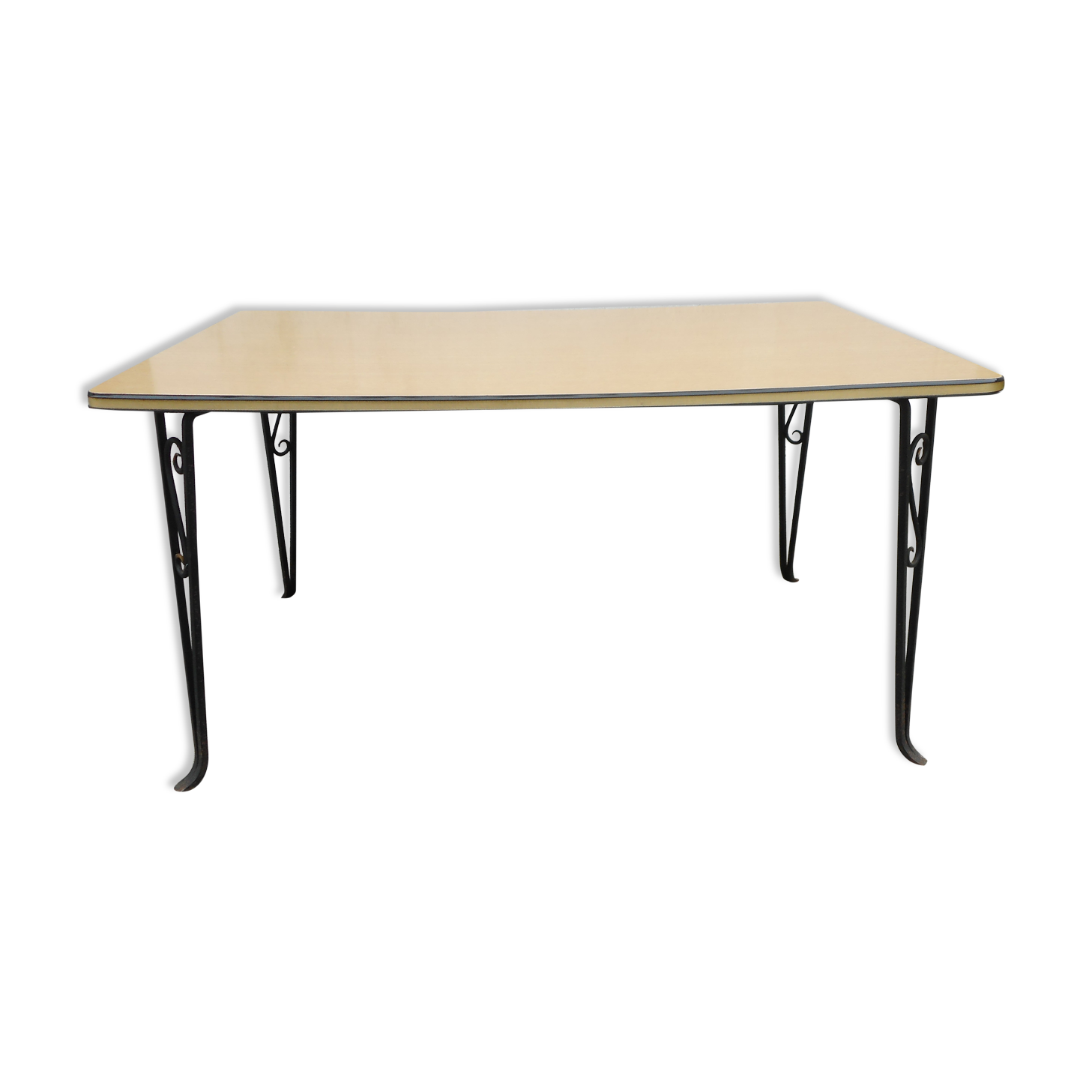 Low table feet on formica