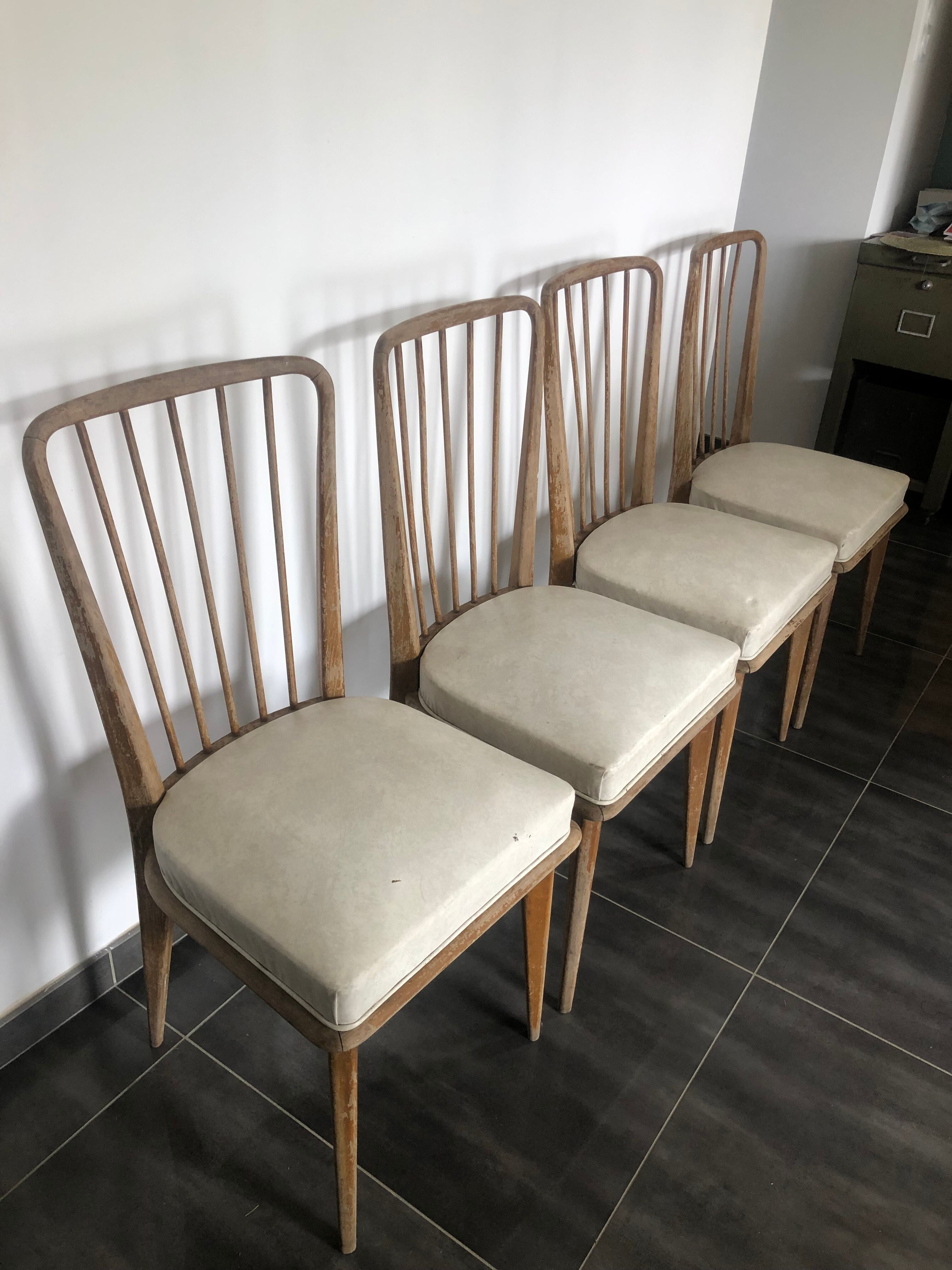 4 vintage chairs