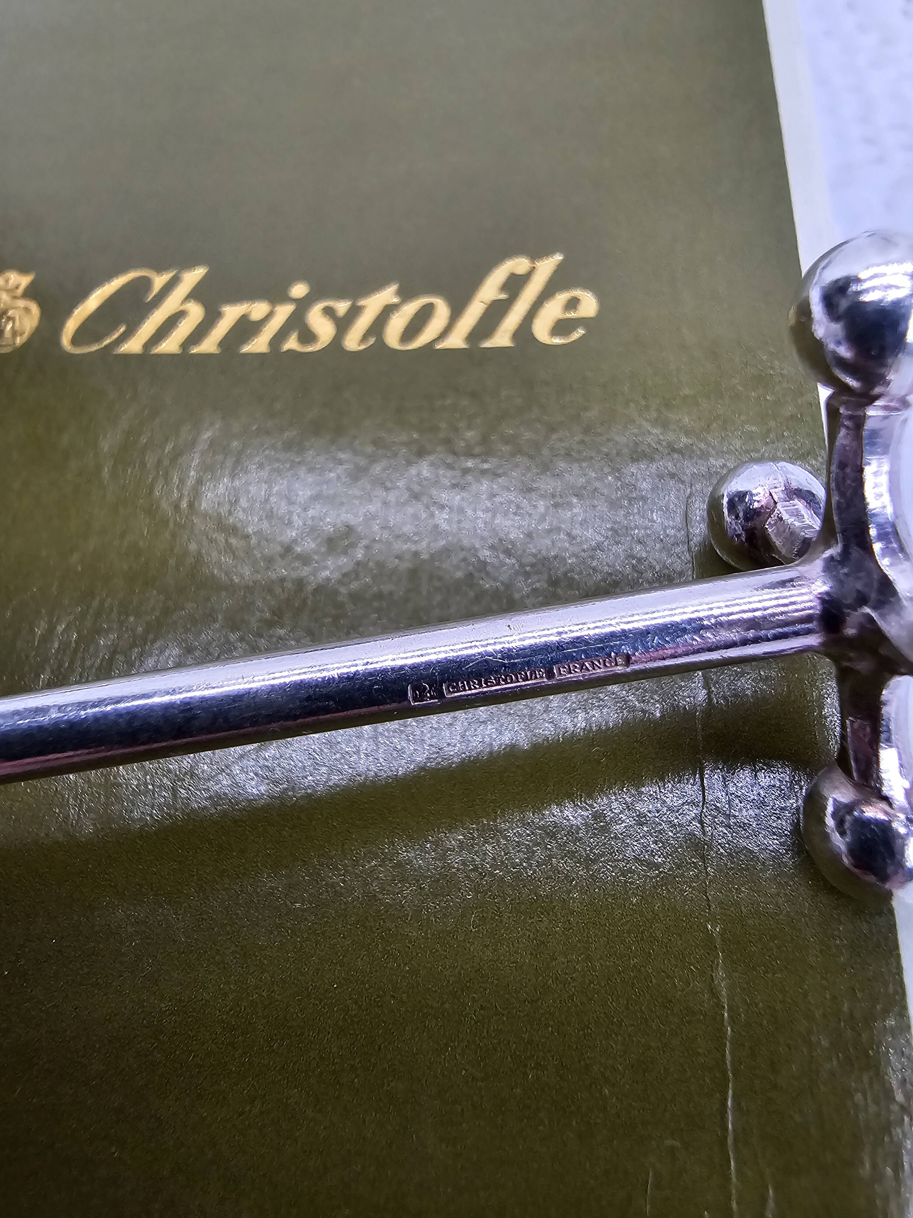 Christofle knife holder (12) in silver-plated metal, Perle model