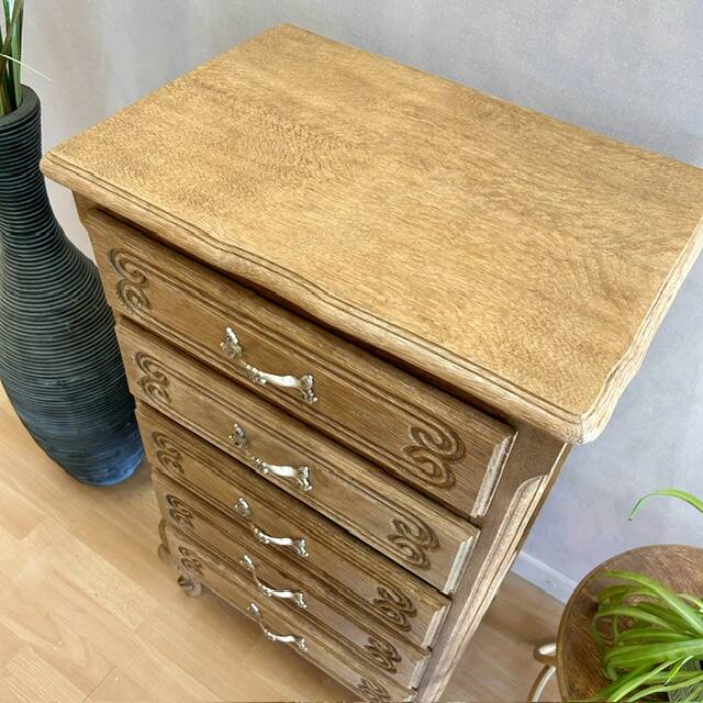 Chiffonnier en chêne