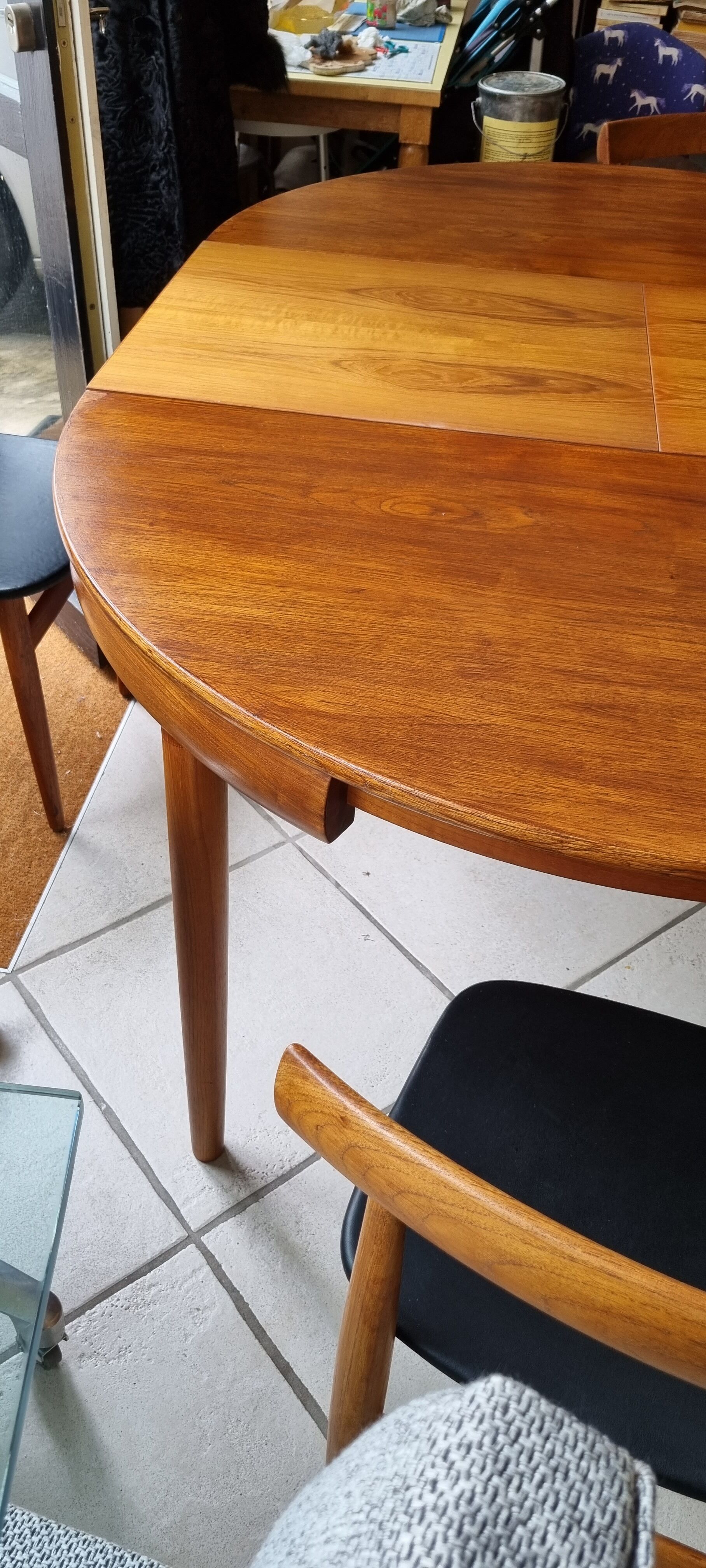 Scandinavian teak dining table and 4 chairs Hans Olsen Frem Rojle