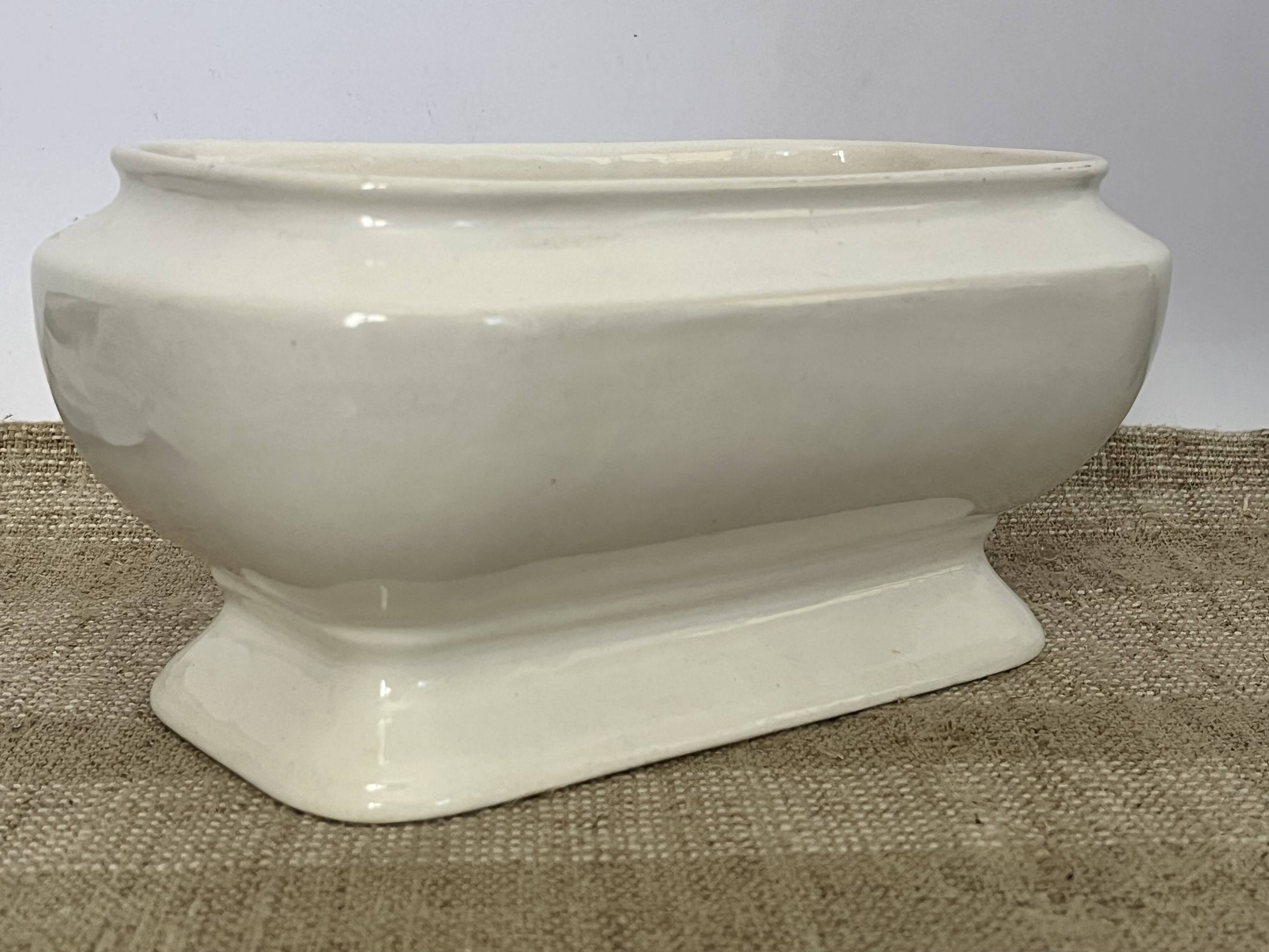 Bowl, planter, centrepiece, white porcelain