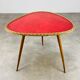 Table d'appoint tripode osier rouge années 50