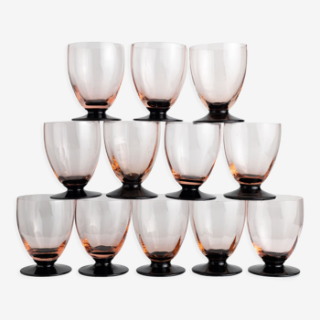 Ensemble de 12 verres à vin en cristal art deco