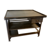 Former postal sorting table La Poste PTT 70