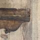 Corniche fronton en bas relief en bois