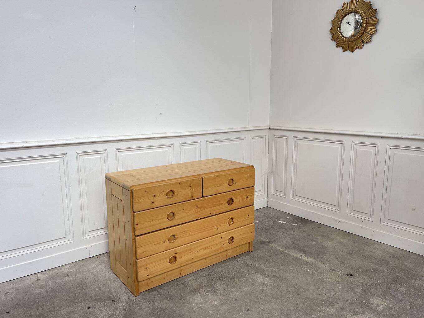 Pine chest of drawers Les Arcs 1960