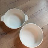 Set of 2 vintage dishes