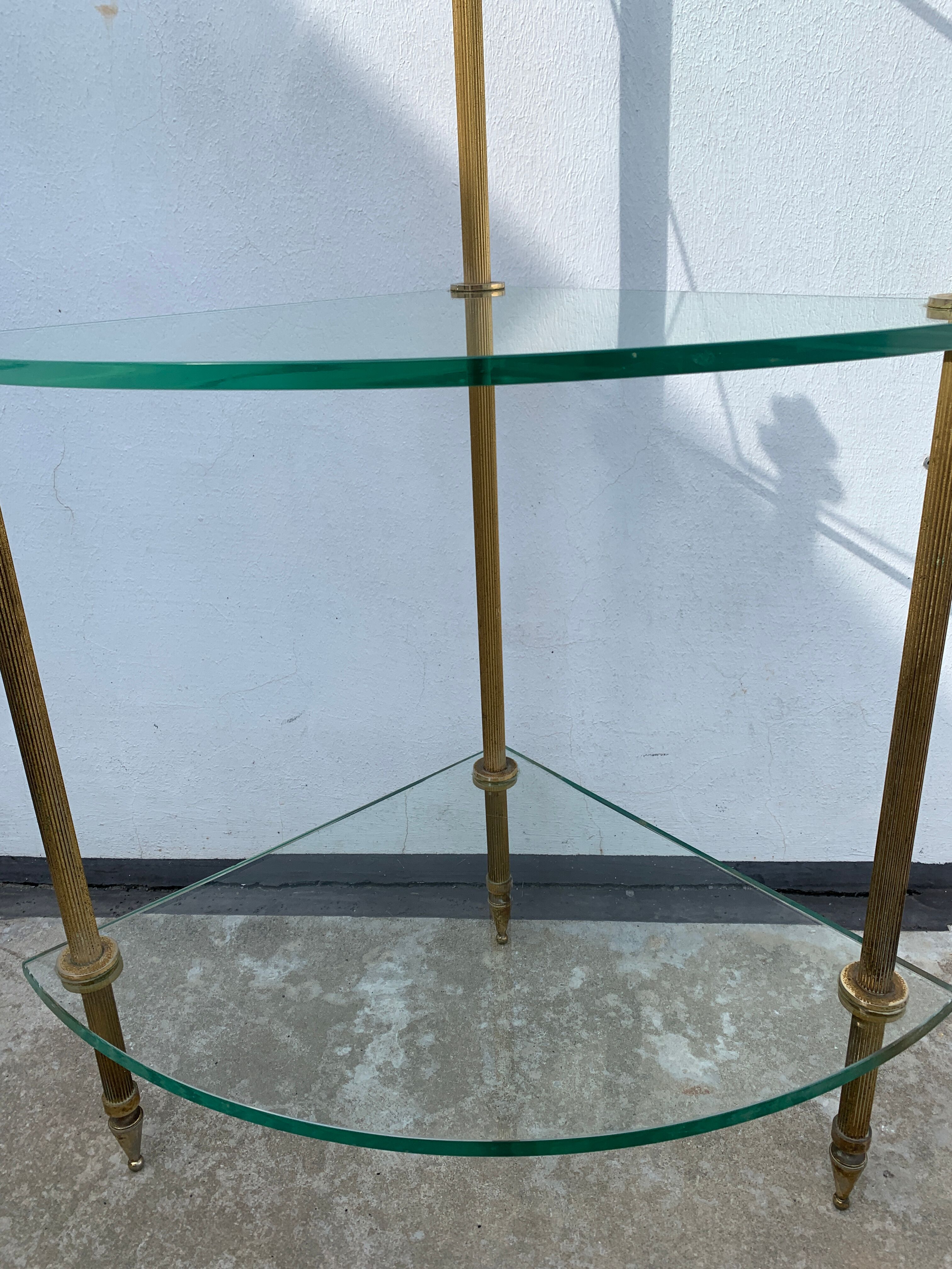 Neoclassical corner or corner seat, 3 levels in white tempered glass