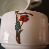 Lot of two large porcelain cups