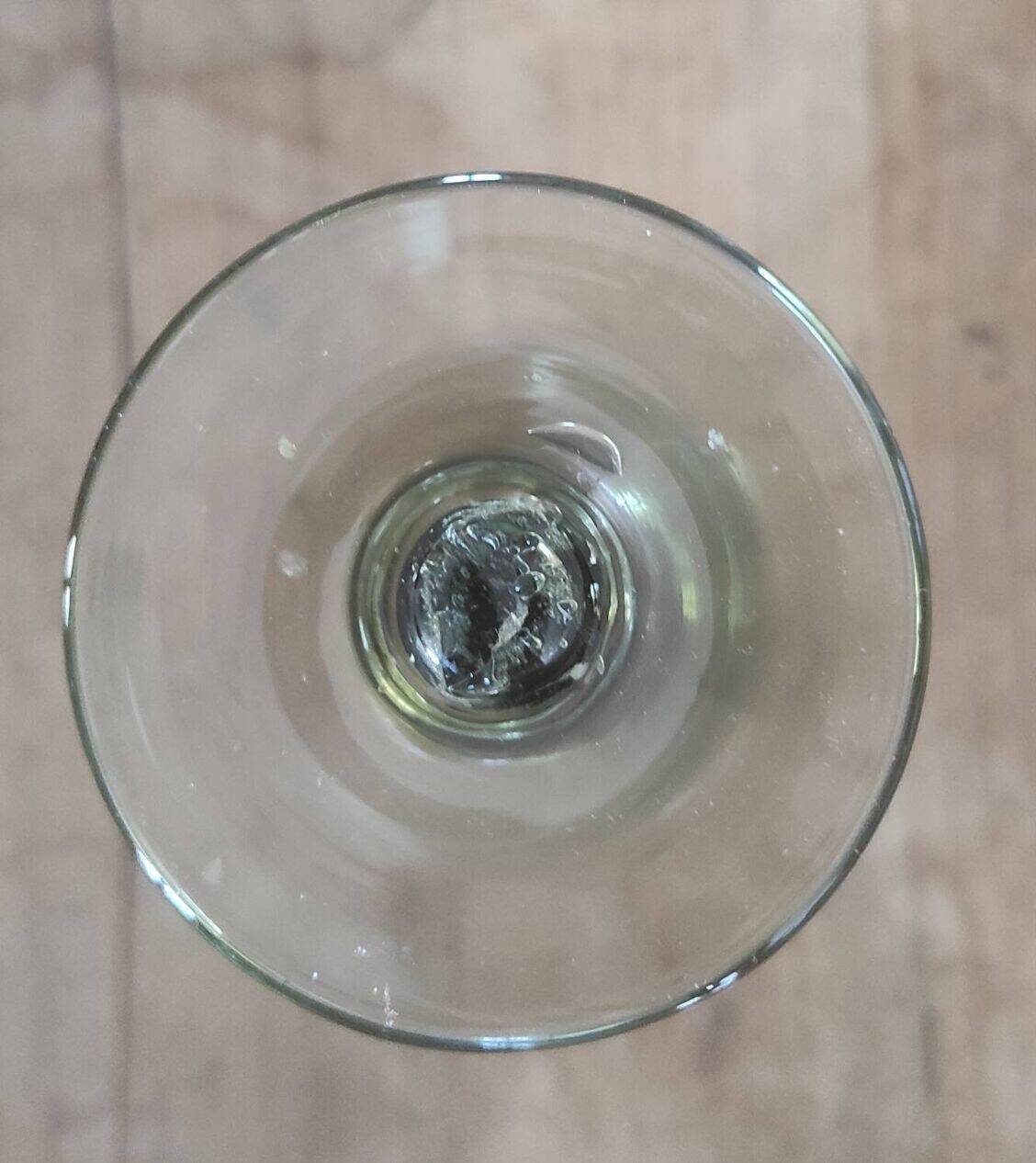 3 glasses 23 cm