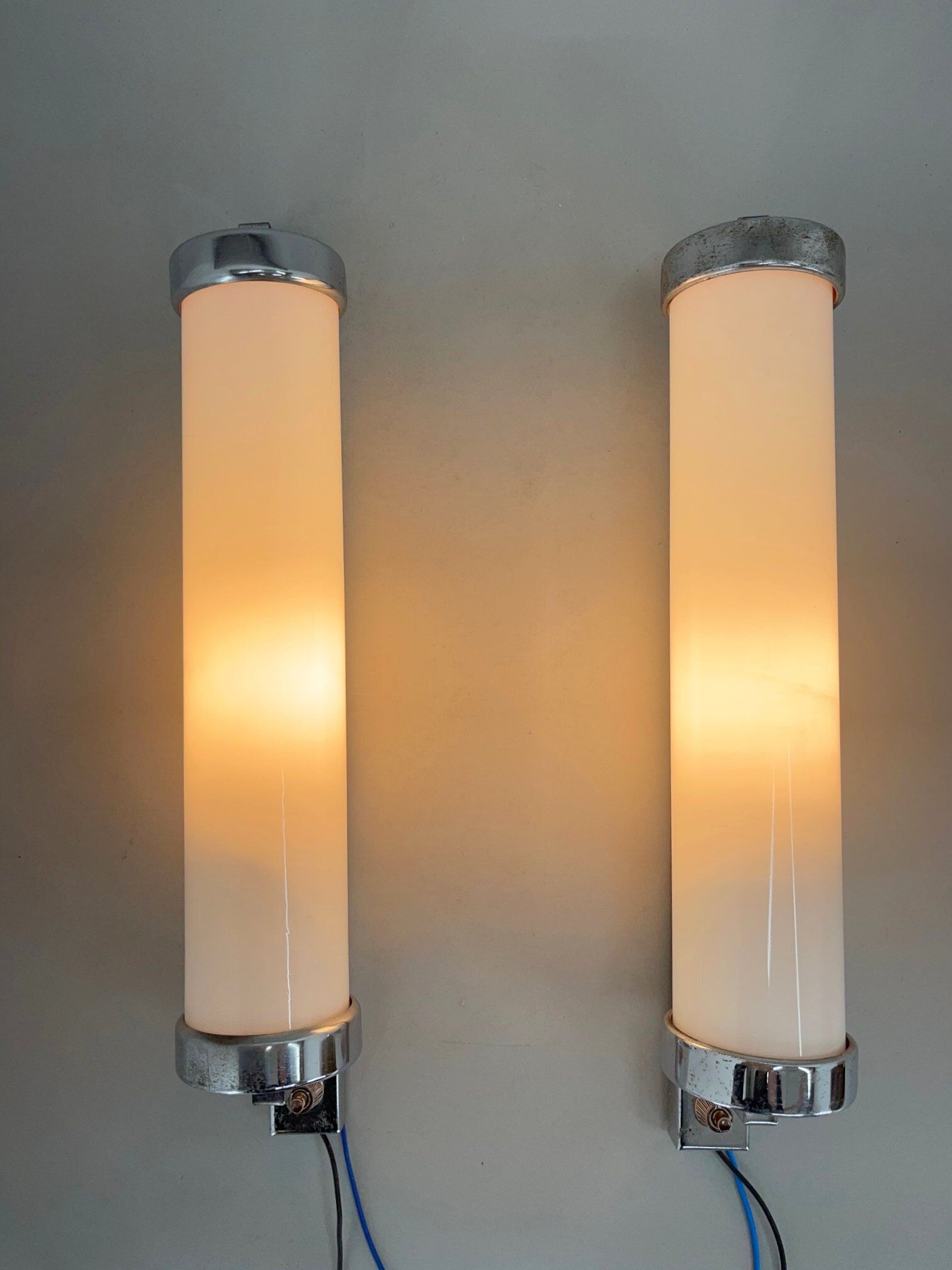 Pair of bauhaus or functionalist chrome wall lamps, 1930's