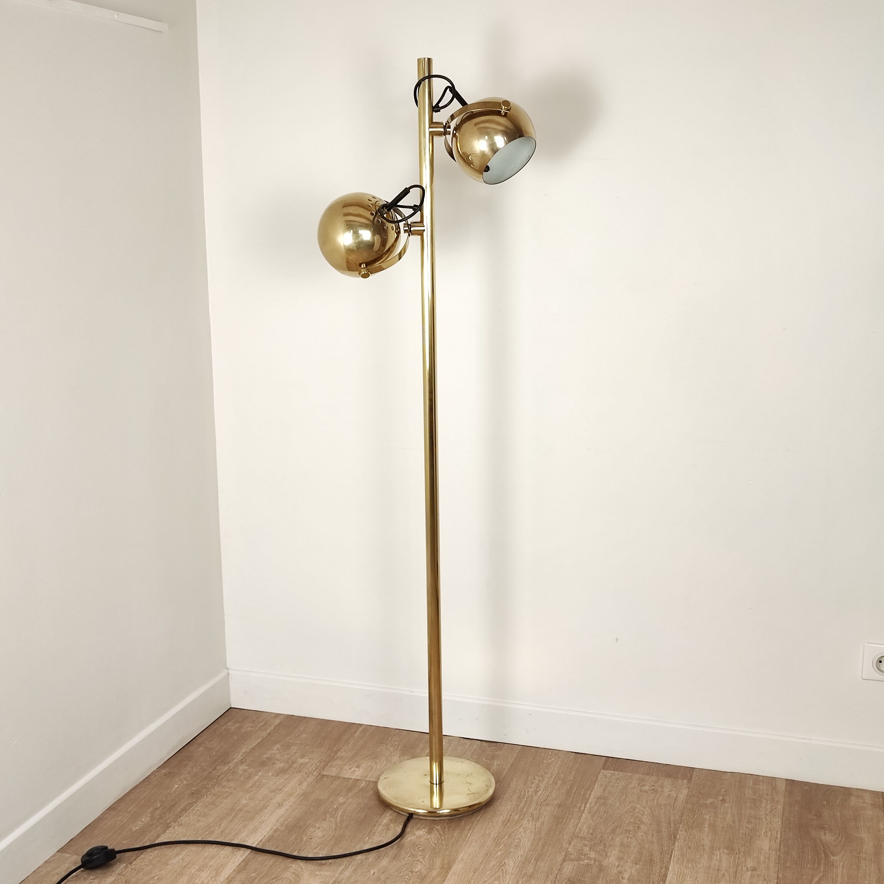 Lamppost Eyeball BDGM