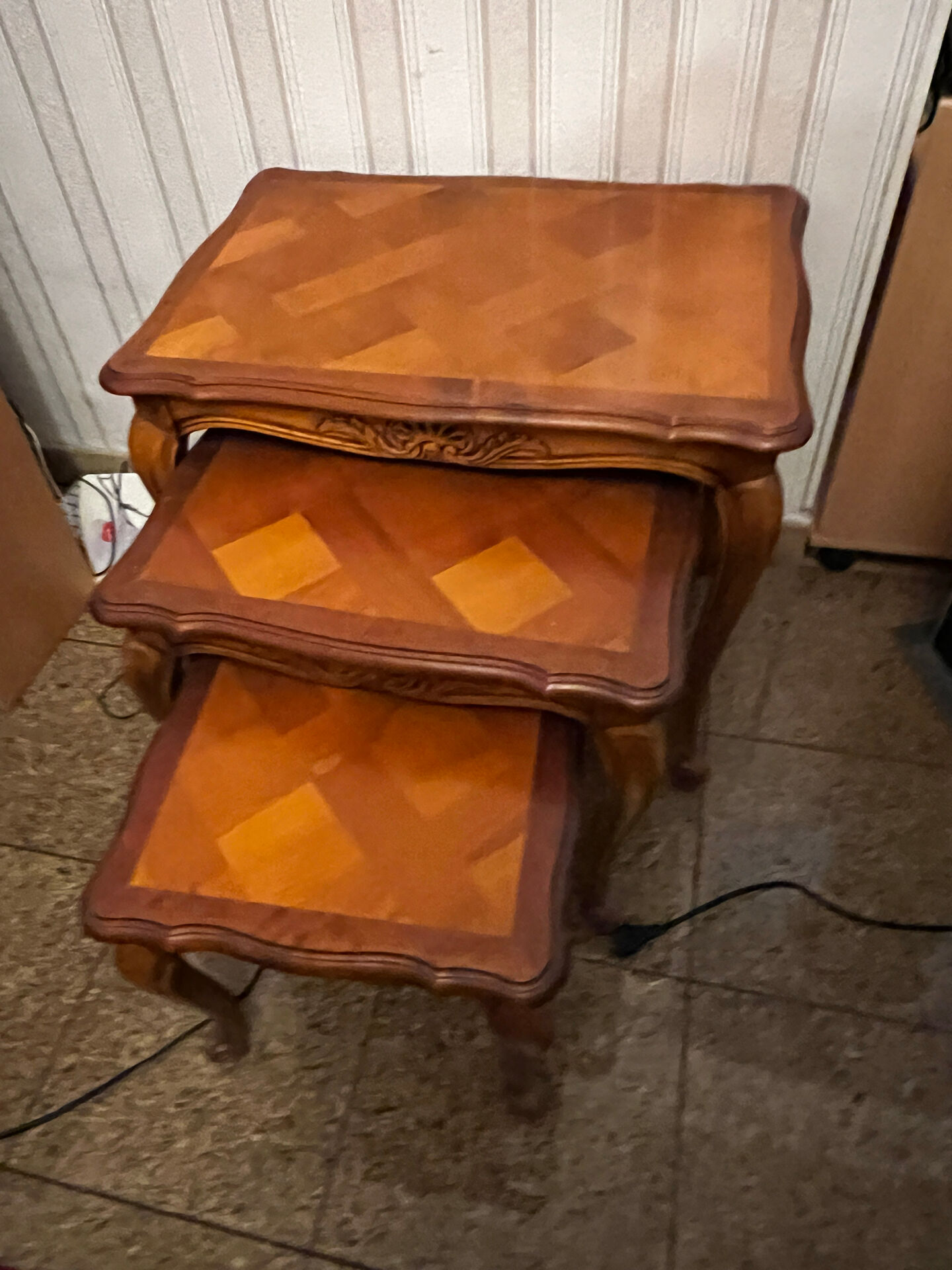 Nest of tables in cherry wood