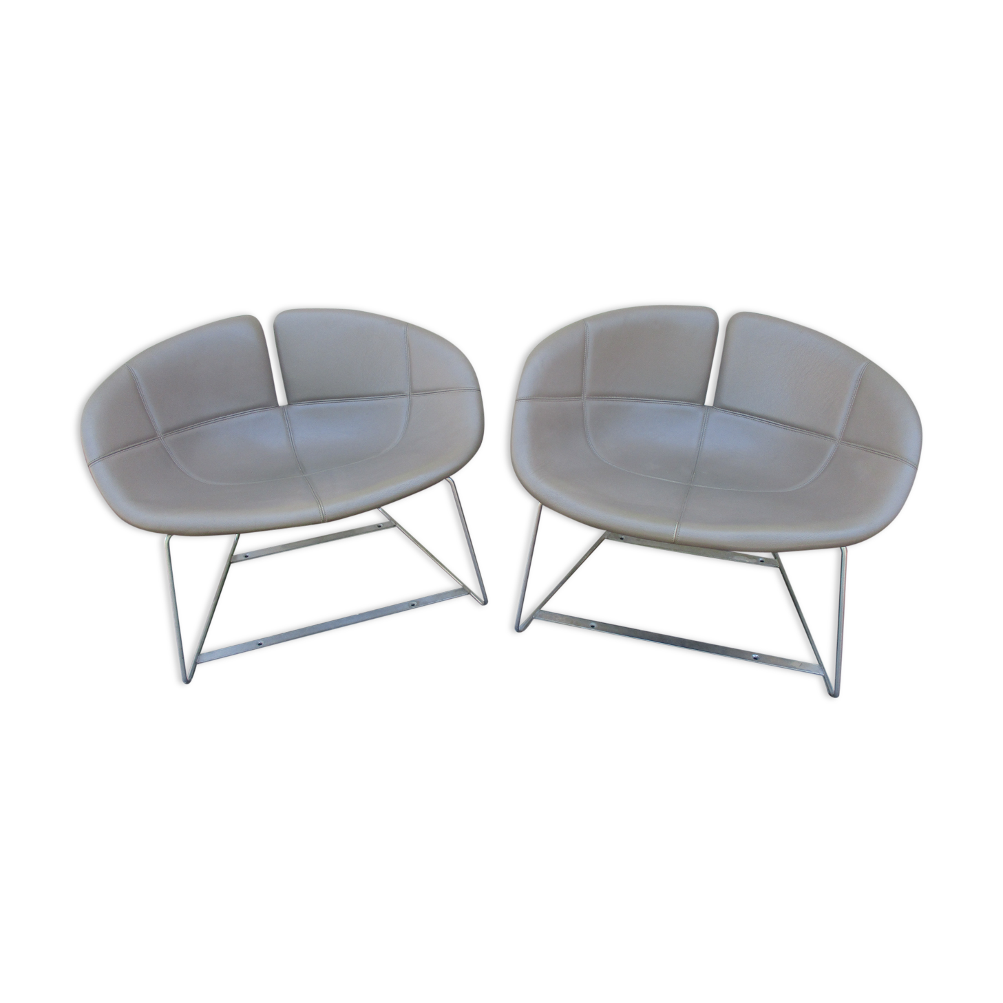 Pair chair design Moroso fjord Patricia Urguiola