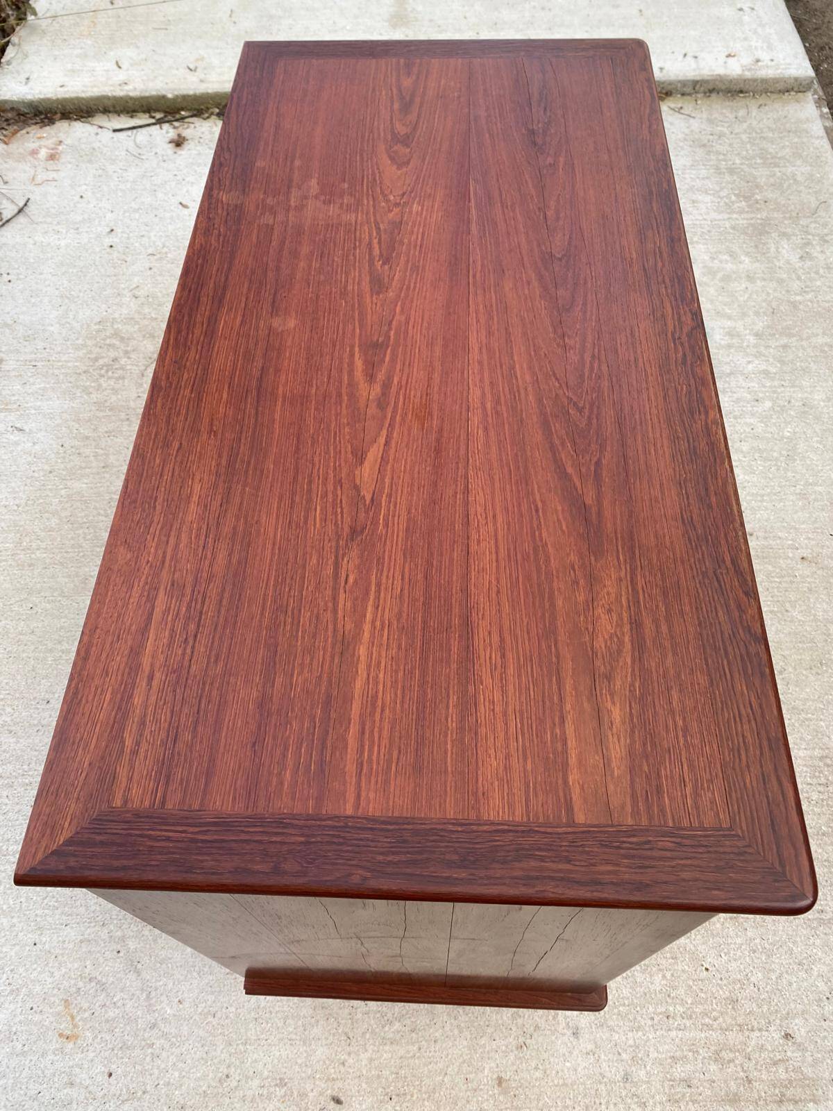Louis XVI Empire style chest of drawers in solid teak wood with 4 drawers