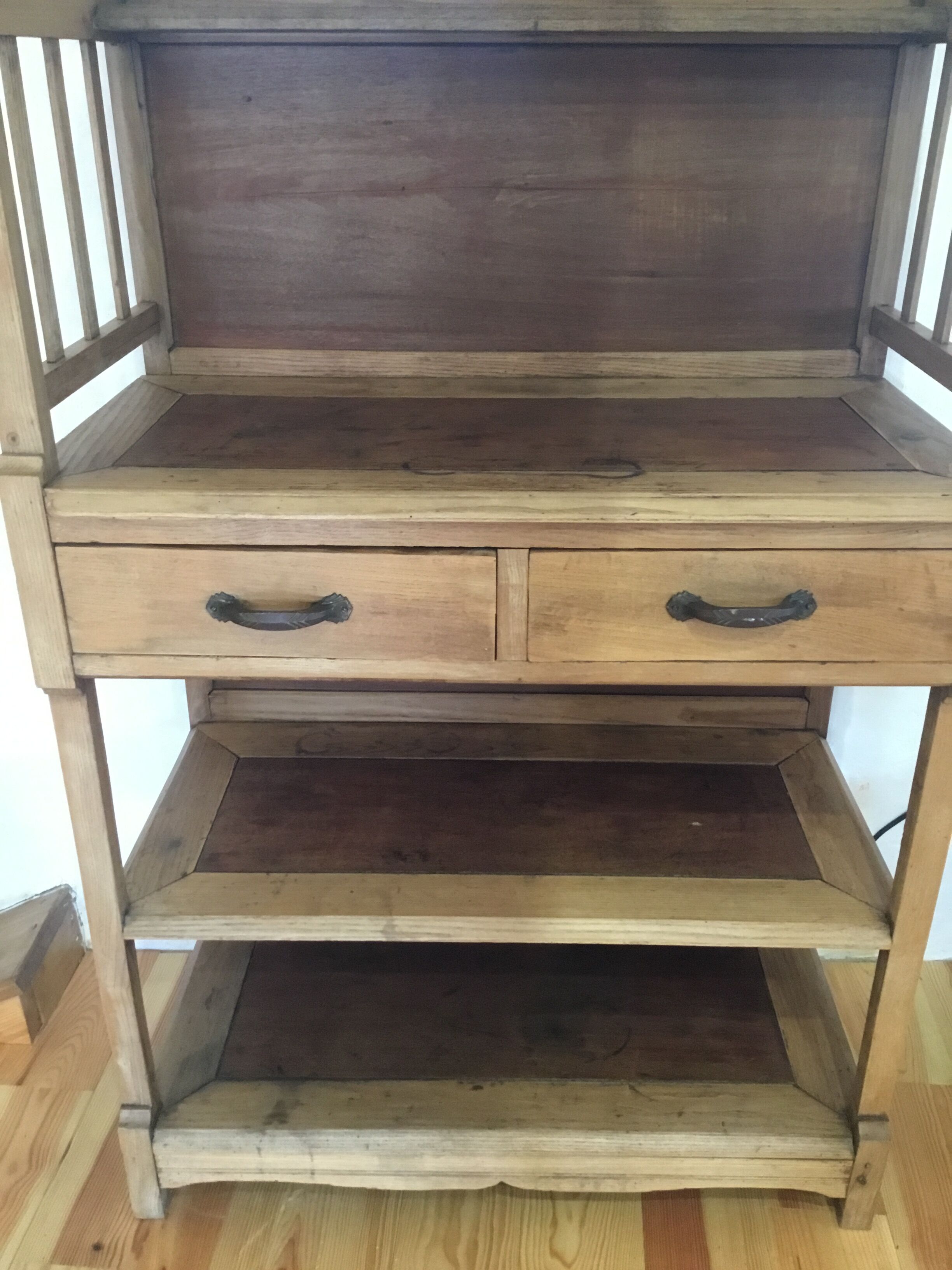 Buffet served early twentieth century in white wood and mahogany