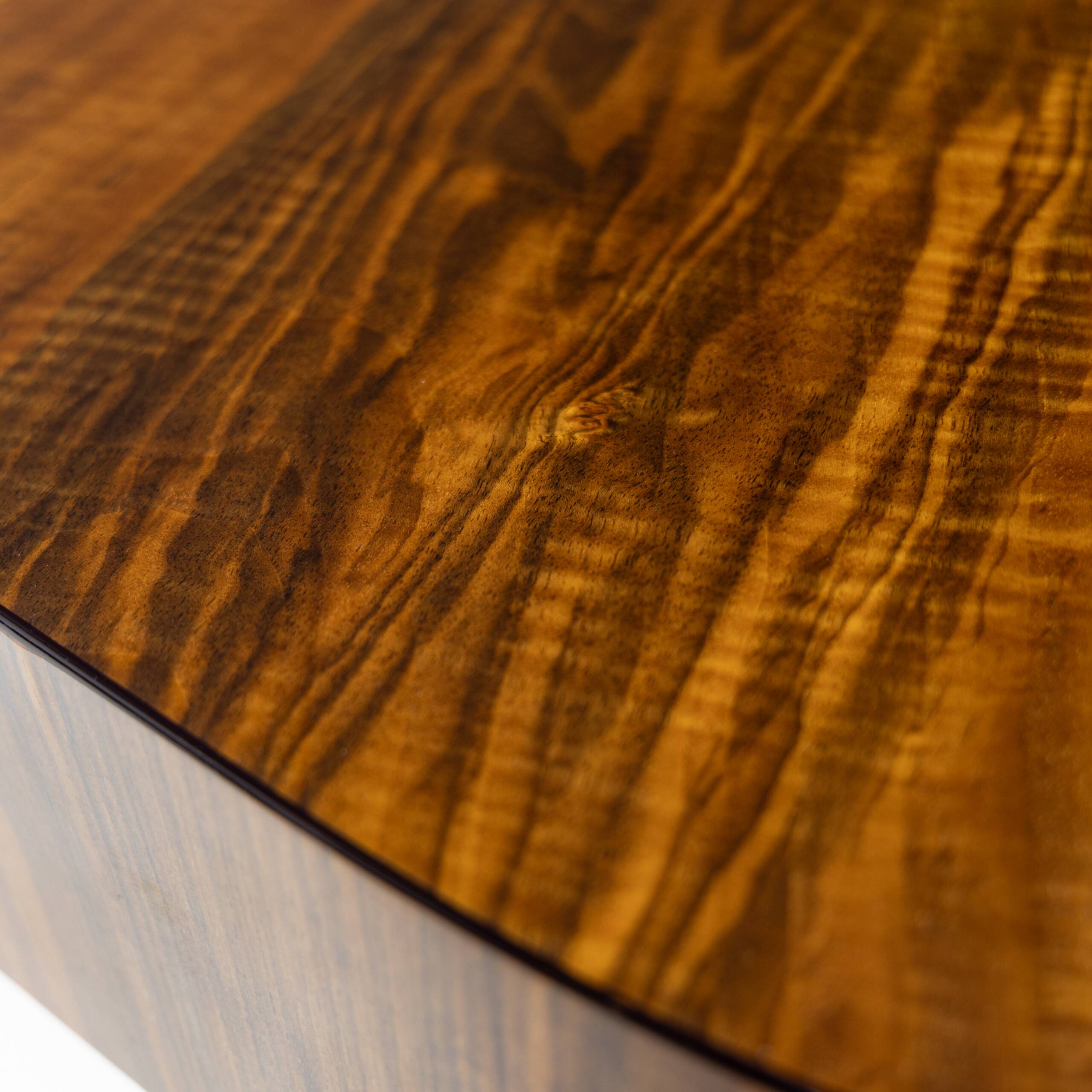 Table extensible Art Déco moderniste en noyer 1930–1944