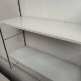 Metal string shelf