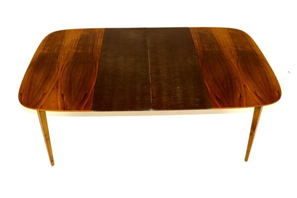 Table de salle à manger en noyer, Suède, 1960