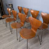 8 Arne Jacobsen Series 7 chairs
