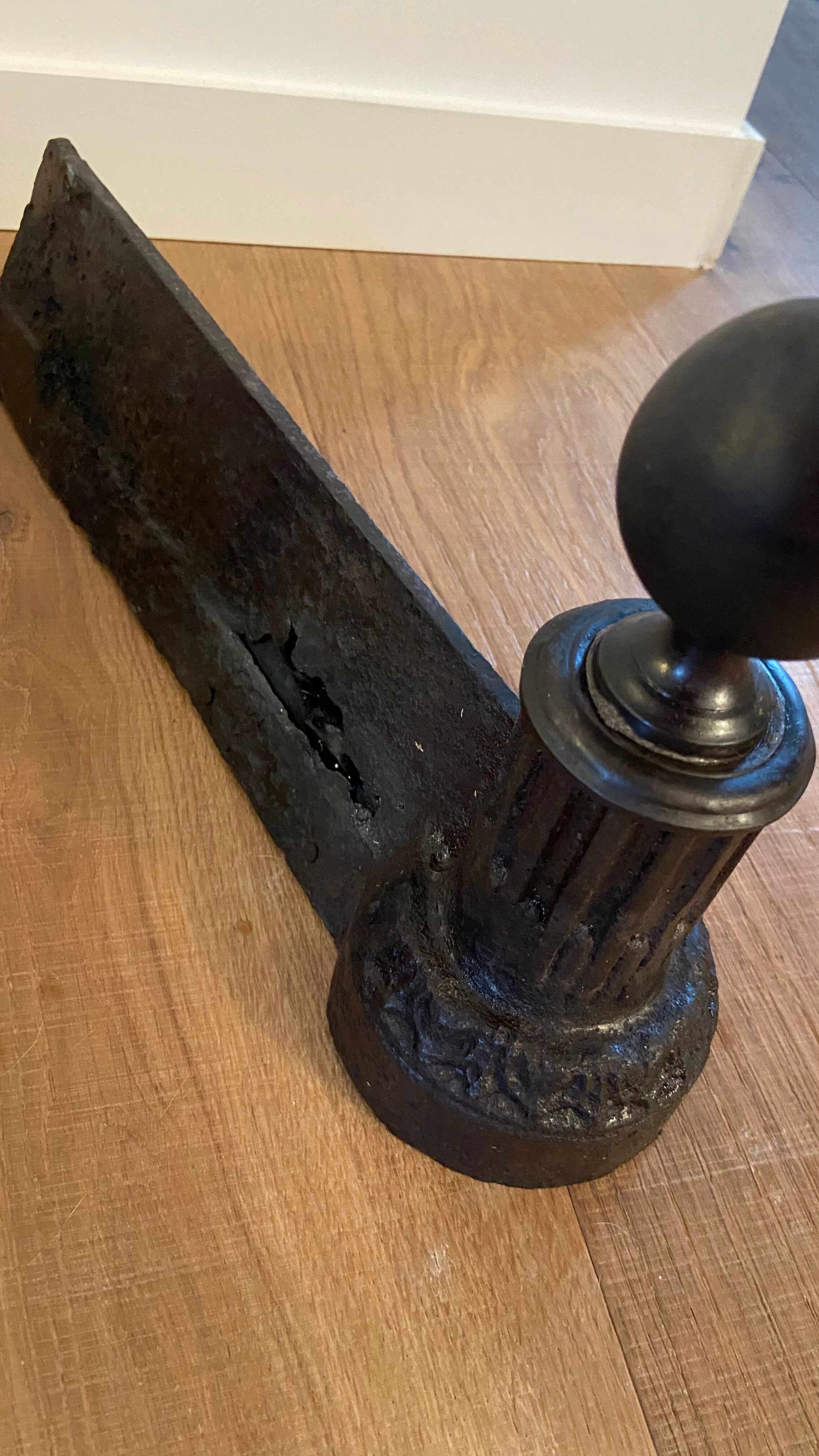 Pop-up Christmas 2022 - Pair of nineteenth cast and bronze chenets