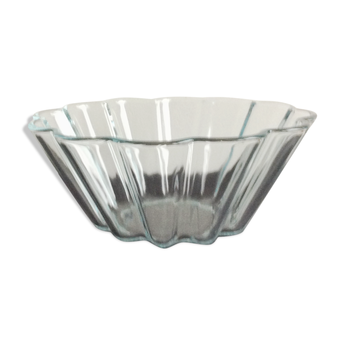 Cake mold (Charlotte or other) fluted glass PYREX - vintage