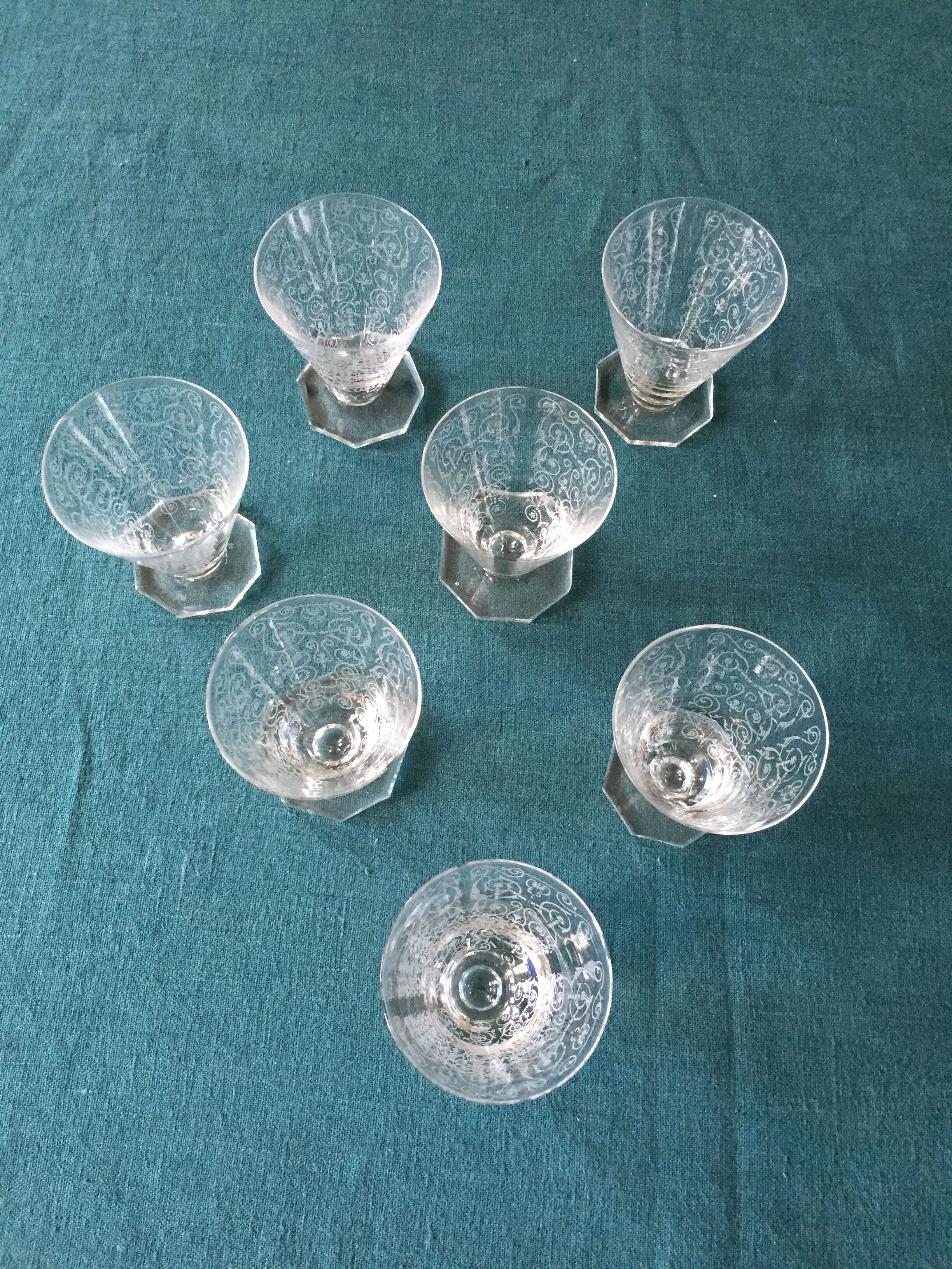 Series of 7 art deco aperitif or digestive glasses engraved