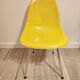 Chaises Eames DSX jaune en fibres de verre de 1975