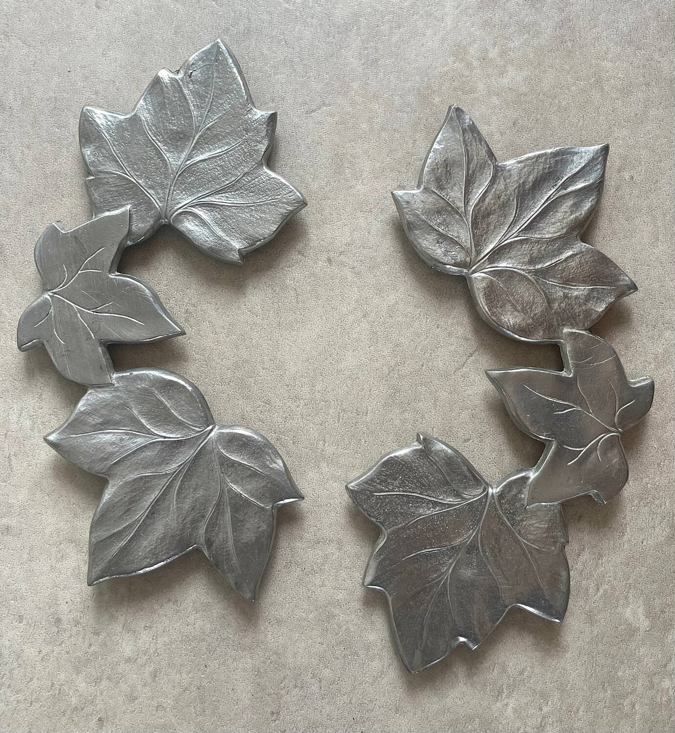 Dessous de plat en étain