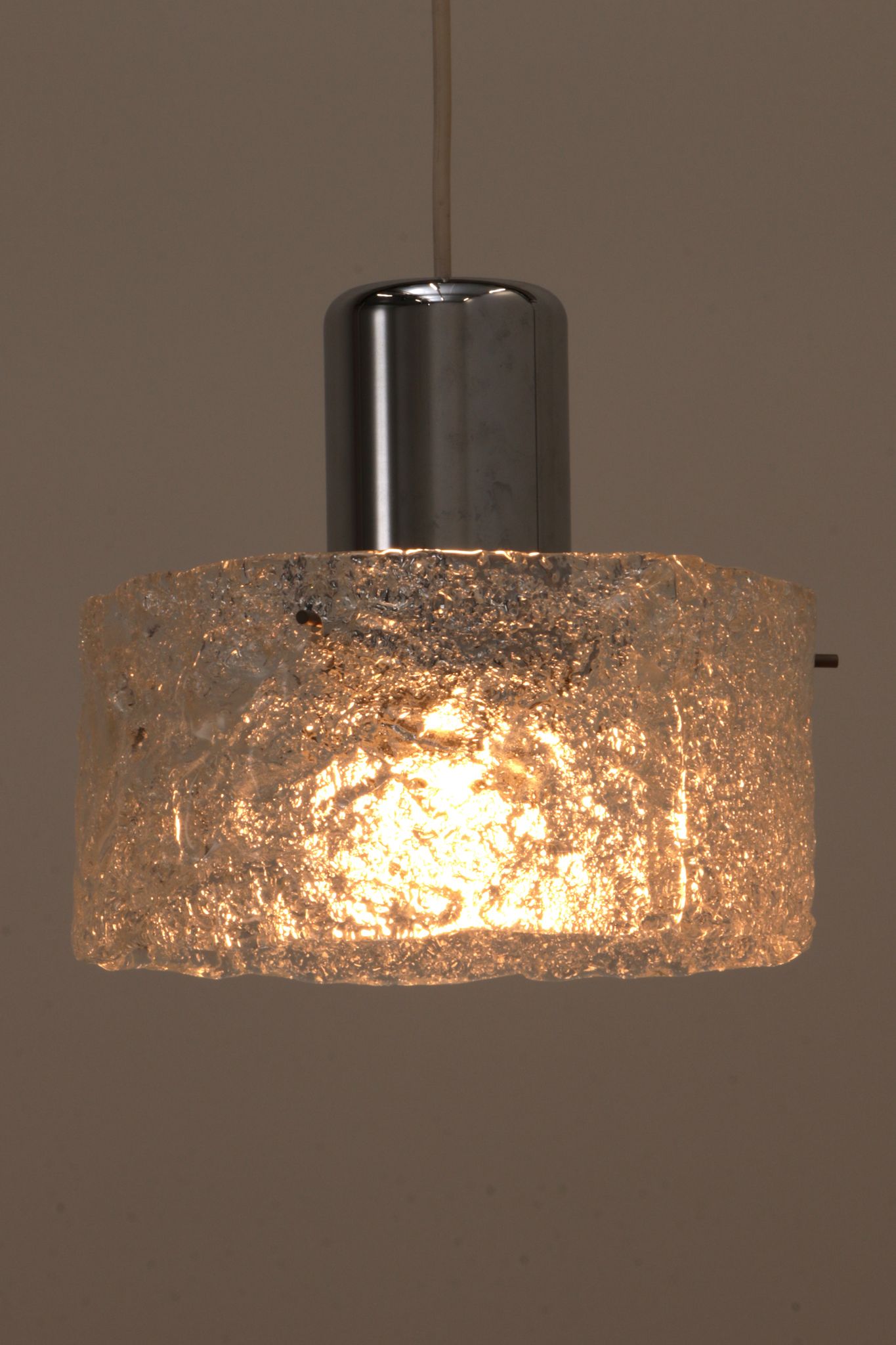 Very rare ice glass lamp produced by Egon Hillebrand, 1960 Germany.