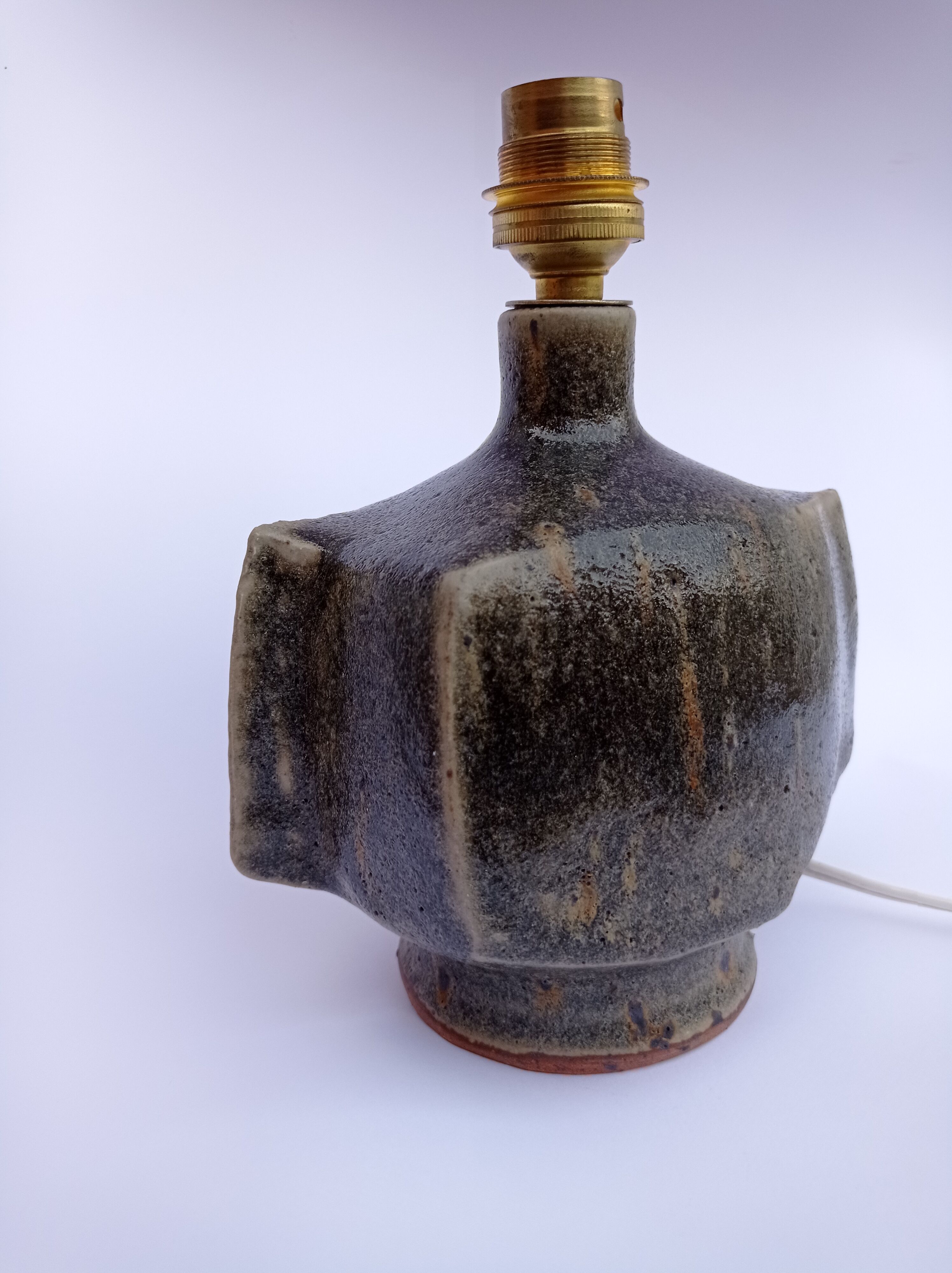 Sandstone lamp