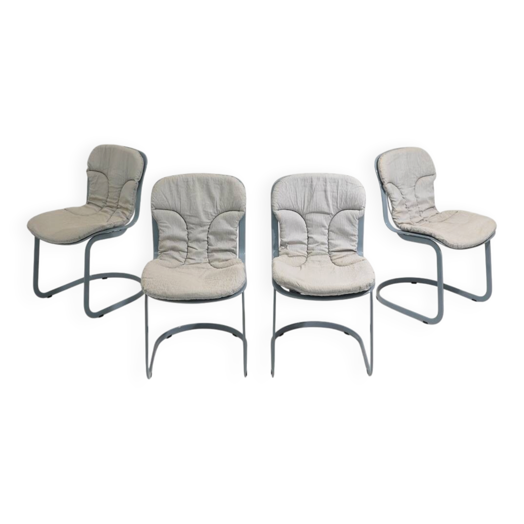 Ensemble de 4 chaises "077" par Studio Cidue pour Cidue, années 1970.
