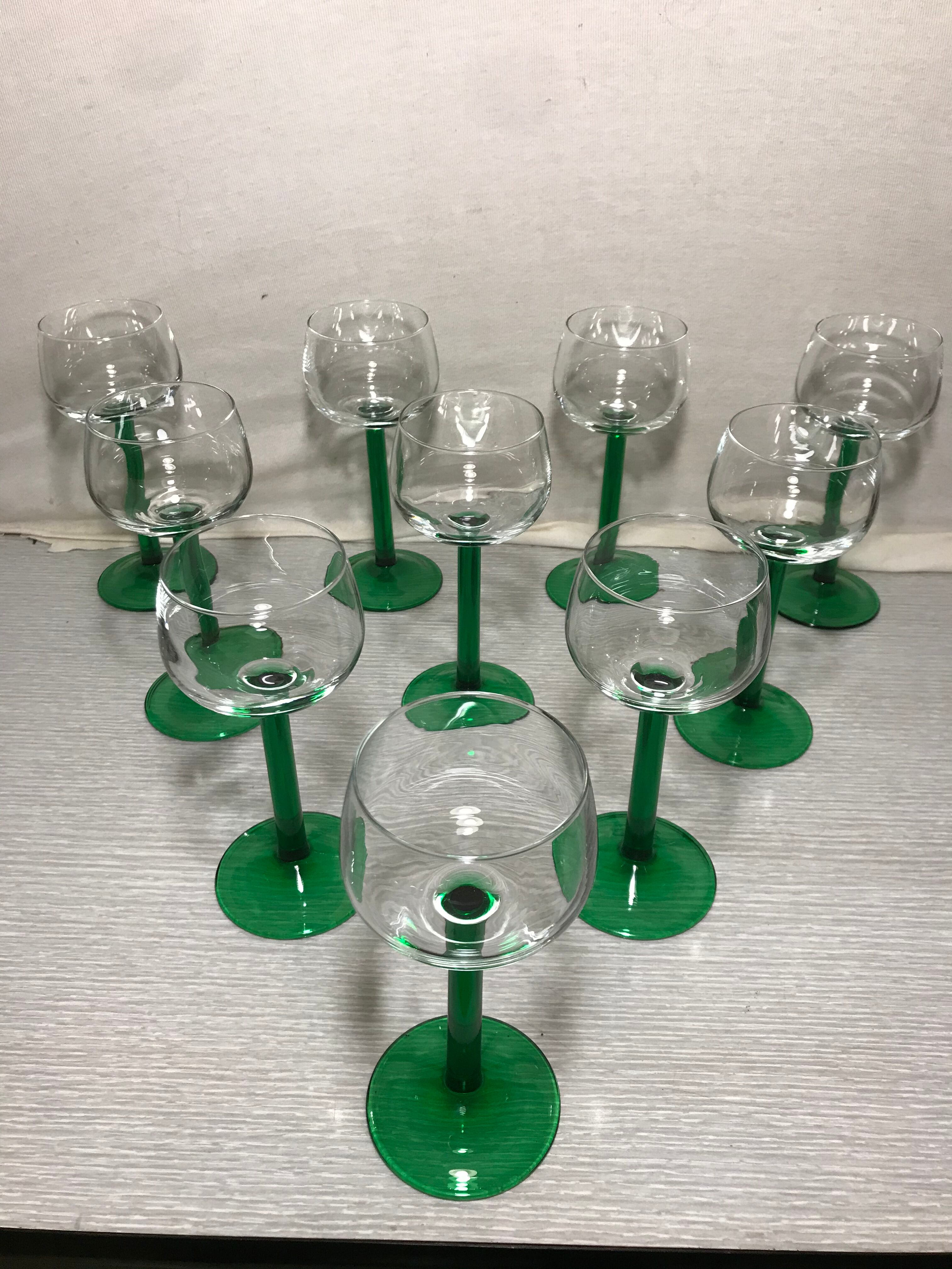 Series of 10 Alsace wine glasses