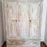 Wardrobe wardrobe 3 doors cerused gray pastel green