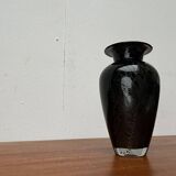 Postmodern black art glass vase by Hans Jürgen Richartz for the Richartz art collection, 1980s.