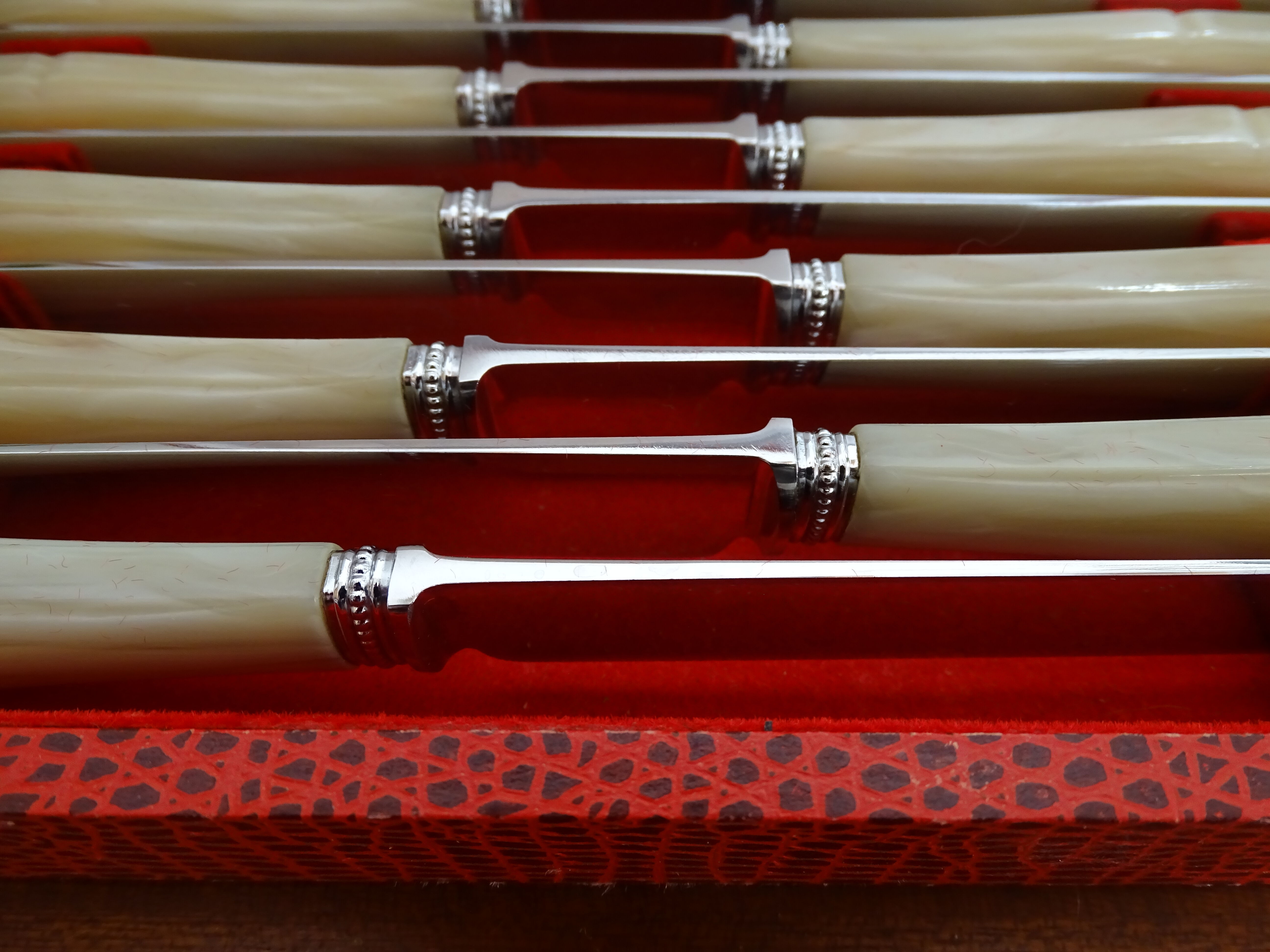 12 vintage dessert knives Coutellerie Lorraine - 24,5 cm