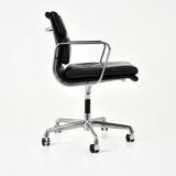 Office chair by Charles and Ray Eames for ICF, 1970s