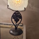 Lampe fer forgé  boule bleu en opaline clichy moucheté de blanc 35x14