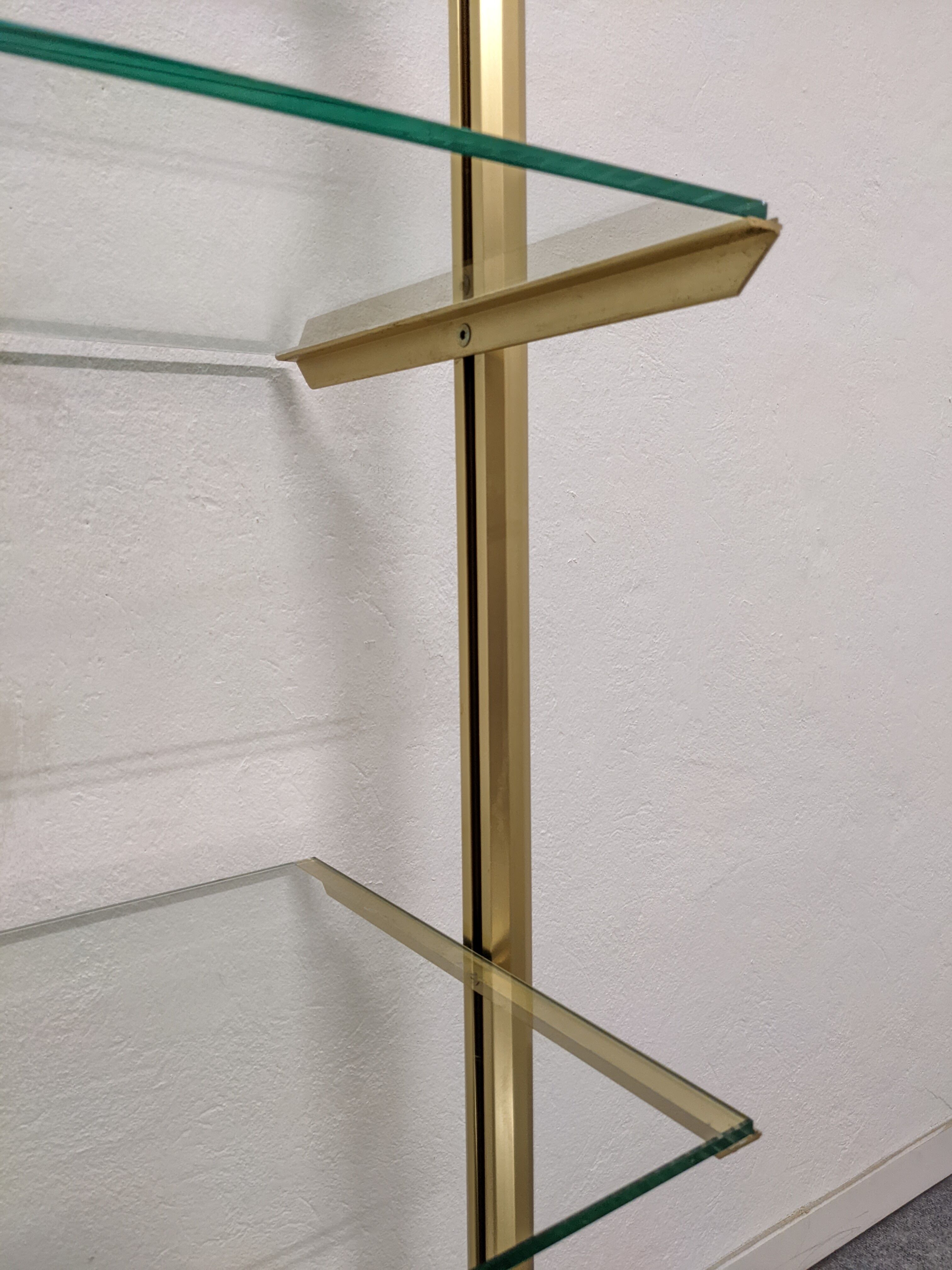 Modular shelf in glass and gilded aluminum from the 70-80s